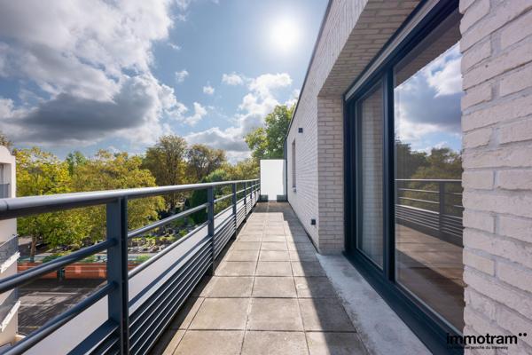 Vente Appartement 120m2 - 3 chambre(s) - La Madeleine, Romarin • Réf. VA27392