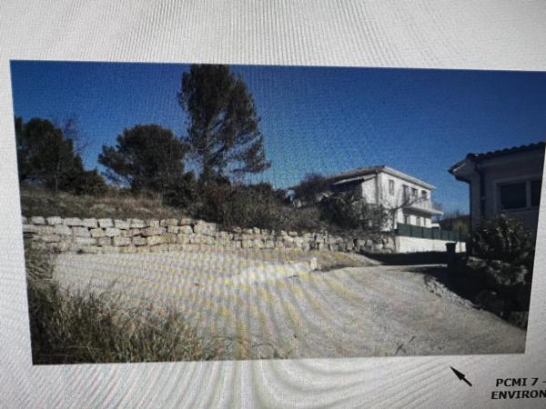 Vente Terrain 450 m2 à Lodève