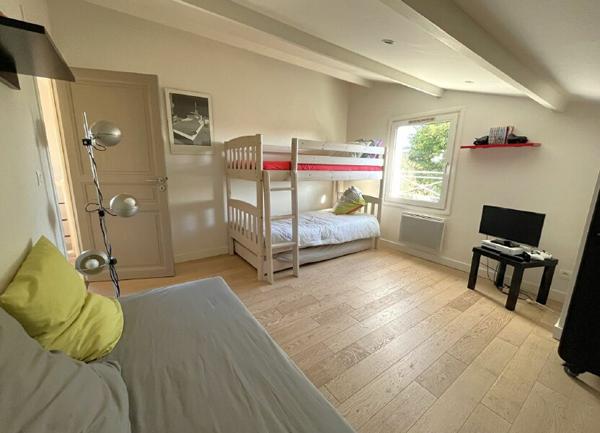 Maison à vendre    6 pièces •  Puilboreau