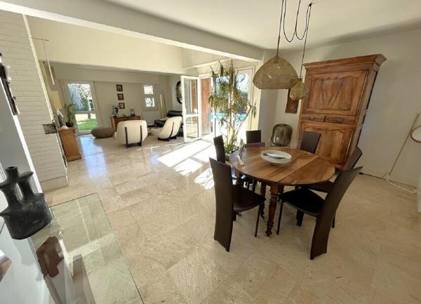 Maison à vendre    6 pièces •  Puilboreau