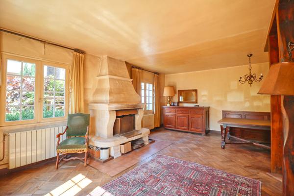 Maison Antony 5 pièce(s) + 2 studios indépendants