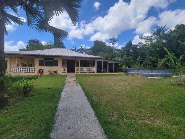 A vendre Villa T4 sur 2000 m² de terrain - La Chaumière - MATOURY