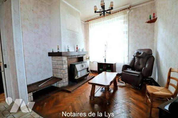 Maison à Vendre à Armentières (59280) dans le Nord (59)

Située en centre ville, maison des a...