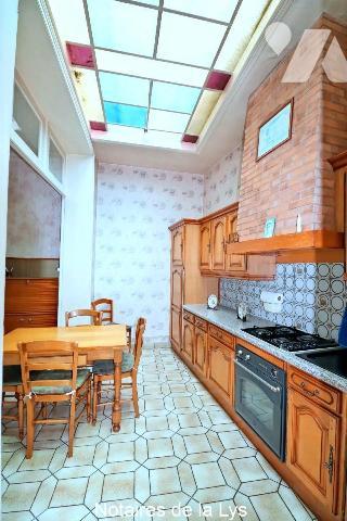 Maison à Vendre à Armentières (59280) dans le Nord (59)

Située en centre ville, maison des a...
