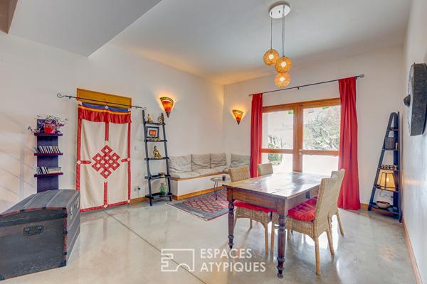 Ancienne grange à tabac rénovée avec jardin et source