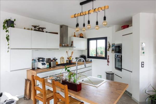 Maison à vendre |  Gaujac |  7 pièces | 179 m²