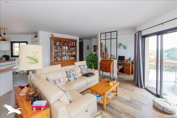 Maison à vendre |  Gaujac |  7 pièces | 179 m²