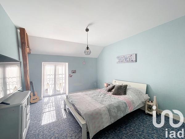 Maison à vendre 10 pièces 273 m² Saint-Gervais-les-Trois-Clochers