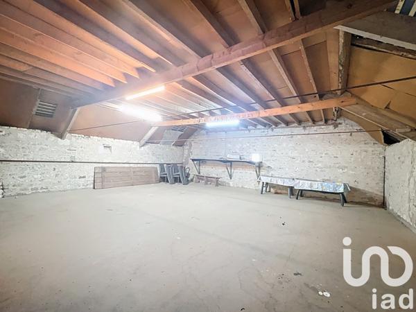 Maison à vendre 10 pièces 273 m² Saint-Gervais-les-Trois-Clochers