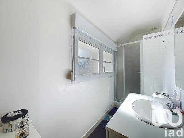 Maison à vendre 10 pièces 273 m² Saint-Gervais-les-Trois-Clochers