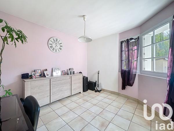 Maison à vendre 10 pièces 273 m² Saint-Gervais-les-Trois-Clochers