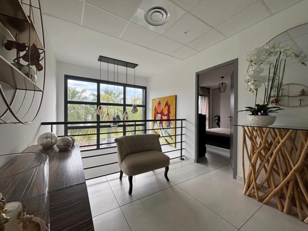 GRAU D'AGDE (34) A VENDRE VILLA CONTEMPORAINE P5, PRESTATIONS LUXUEUSES , PROCHE MER, SECTEUR CALME.