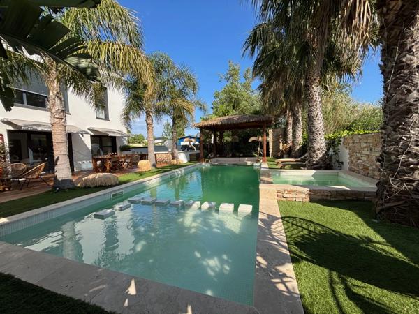 GRAU D'AGDE (34) A VENDRE VILLA CONTEMPORAINE P5, PRESTATIONS LUXUEUSES , PROCHE MER, SECTEUR CALME.