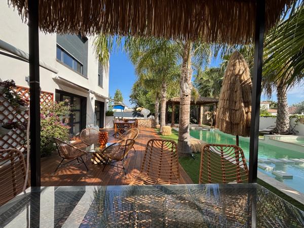 GRAU D'AGDE (34) A VENDRE VILLA CONTEMPORAINE P5, PRESTATIONS LUXUEUSES , PROCHE MER, SECTEUR CALME.