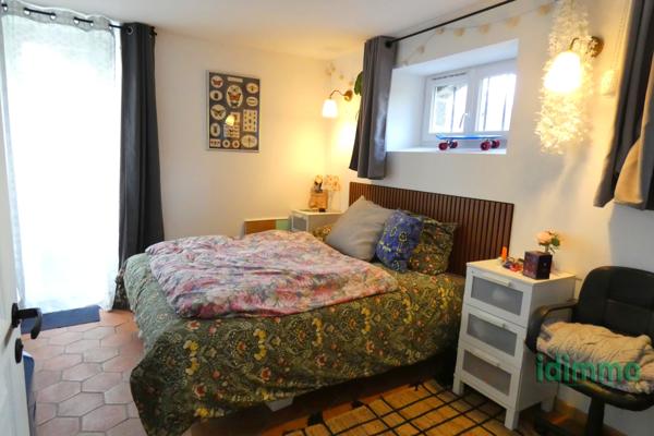 MAISON AUVERGNATE EN PIERRE Vic-sur-Cère (15800)