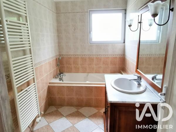 Maison à vendre 5 pièces 84 m² Angoulême