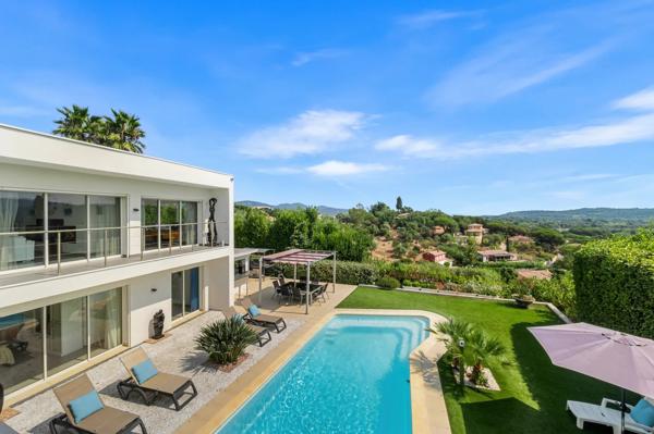 Villa + 2 terrains constructibles