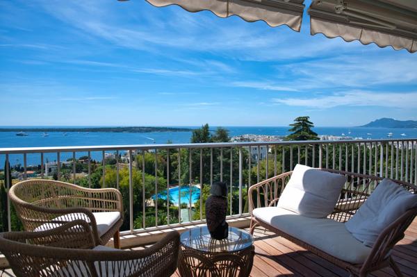 Splendide appartement vue mer panoramique