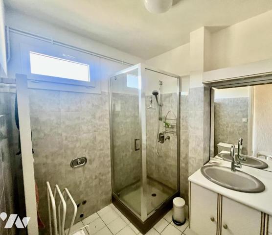 Appartement lumineux, 3 chambres à Pont-Saint-Esprit