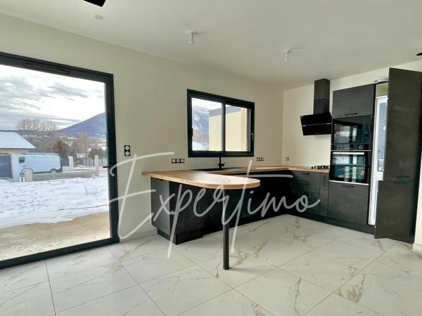 La Freissinouse (05000) Maison Individuelle La Freissinouse