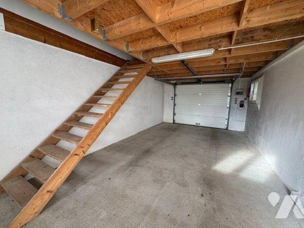 MAISON À VENDRE ? CLOHARS CARNOËT (29)

Entre le bourg et le pittoresque port de Doëlan, déco...