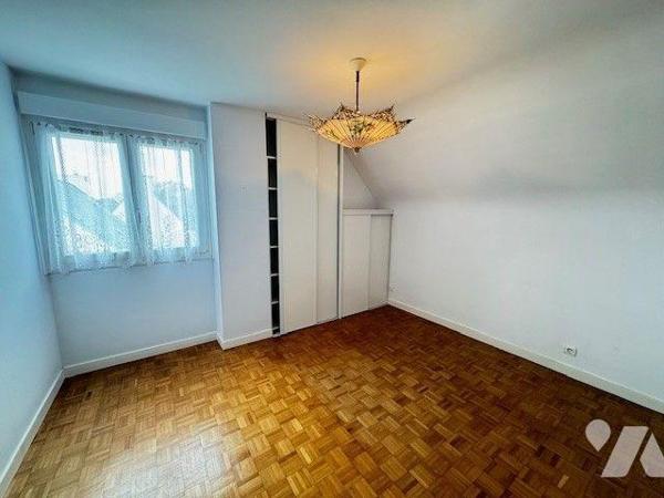 MAISON À VENDRE ? CLOHARS CARNOËT (29)

Entre le bourg et le pittoresque port de Doëlan, déco...