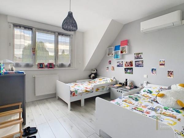 Maison mitoyenne 1 côté Marcq-en-Baroeul 190 m²