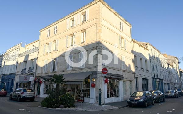 Appartement à vendre    3 pièces •  Rochefort