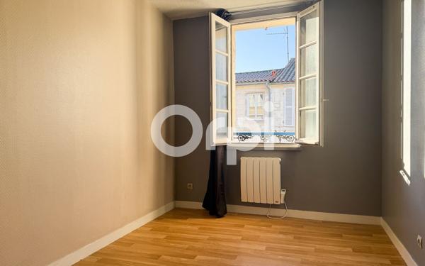 Appartement à vendre    3 pièces •  Rochefort