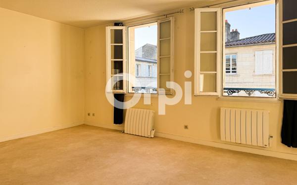 Appartement à vendre    3 pièces •  Rochefort
