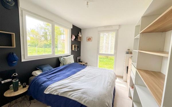 Appartement à vendre    3 pièces •  Garons