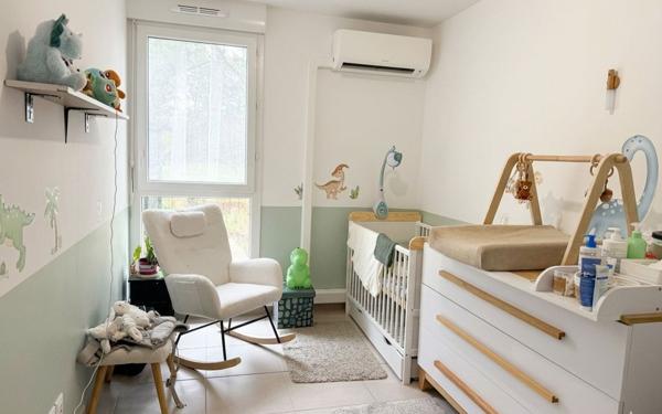 Appartement à vendre    3 pièces •  Garons