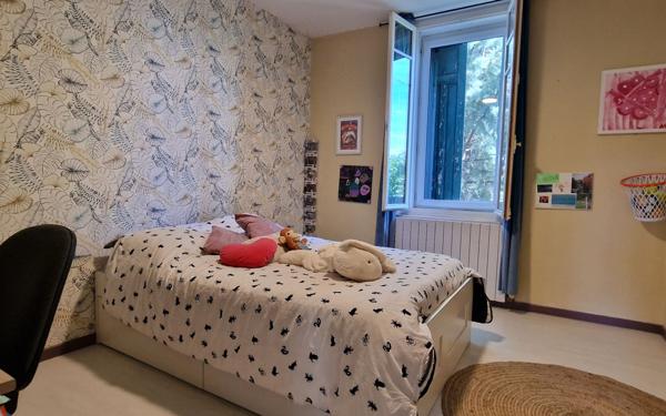 Maison à vendre    7 pièces • 209 m2 Sarrians