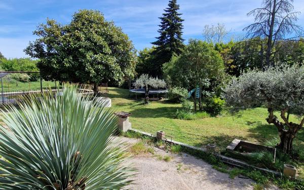 Maison à vendre    7 pièces • 209 m2 Sarrians