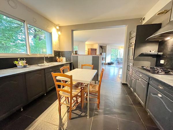 Maison contemporaine LAILLE - 150m² - Terrain 1000m² - Proche commerces, transports et écoles