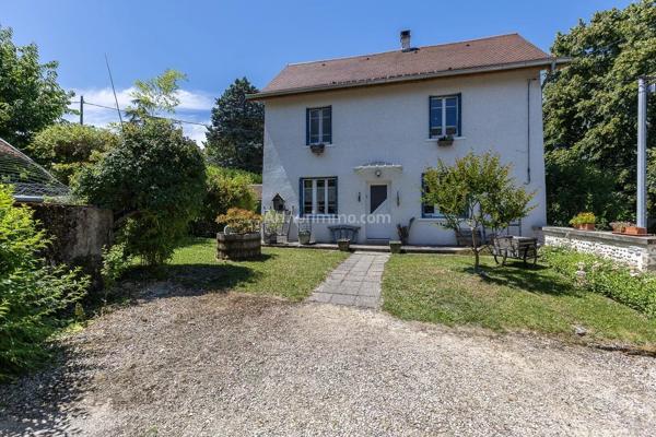 Vente                                                      Maison
                        
                     4 pièces                      100 m2                     à Dolomieu