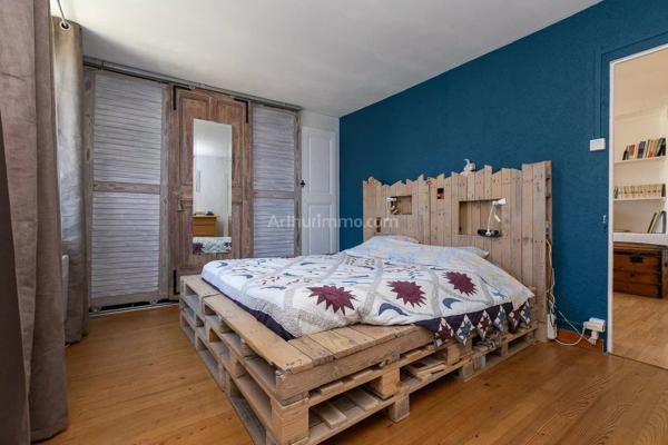 Vente                                                      Maison
                        
                     4 pièces                      100 m2                     à Dolomieu