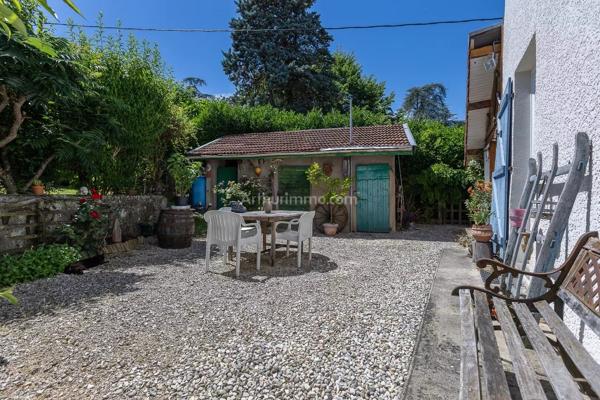 Vente                                                      Maison
                        
                     4 pièces                      100 m2                     à Dolomieu
