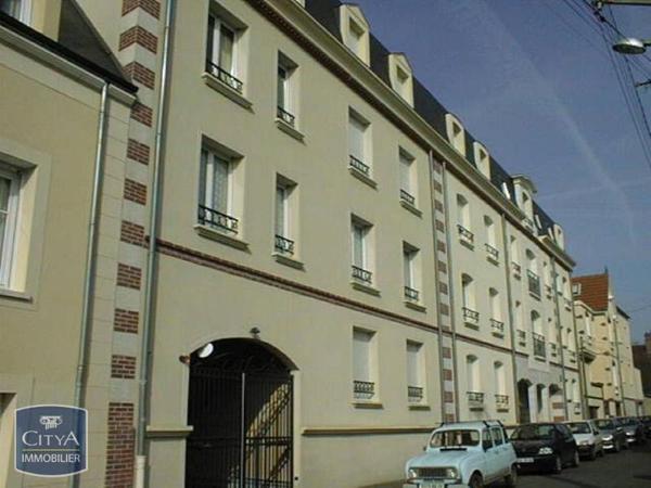 Appartement à louer 1 pièce 21.67m² Chartres (28000)
