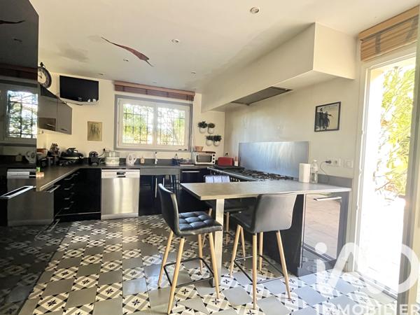 Maison à vendre 6 pièces 150 m² Aix-en-Provence