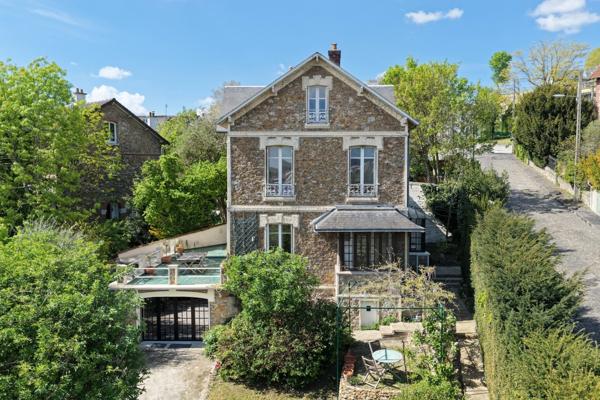 Belle maison meulière 8 pièces à vendre à JUVISY SUR ORGE (Essonne) à 20 km de Paris dans un quartier prisé !