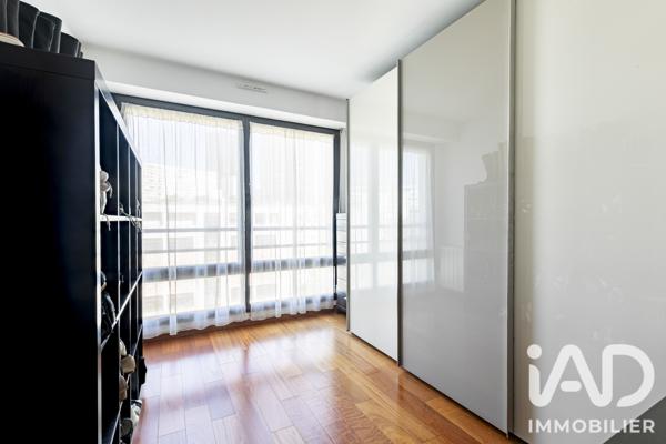 Appartement à vendre 4 pièces 102 m² Puteaux