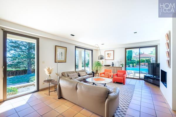 Villa 7 pièce(s) 4 chambre(s) 218.5 m²