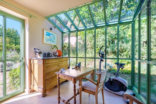 Villa 7 pièce(s) 4 chambre(s) 218.5 m²