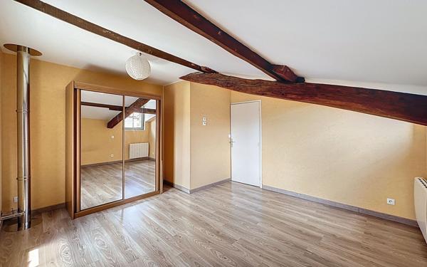 Appartement à louer    4 pièces • 88,56 m2 Riom