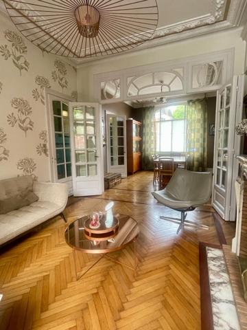 La Chapelle-d'Armentières (59930) Exclusif : Demeure Bourgeoise 205 m2 - 5 chambres