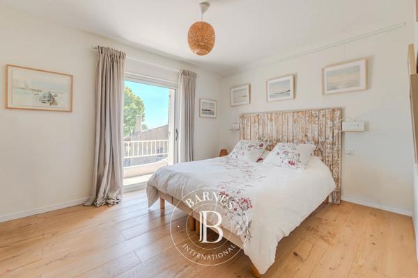 Aix-en-Provence, Maison 4 Chambres -  189 m² à vendre