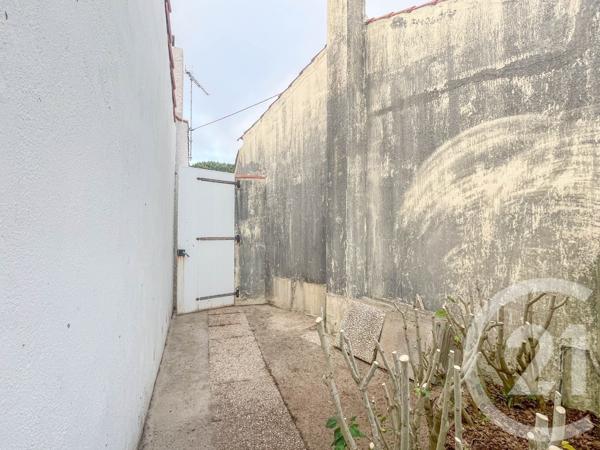 Maison à vendre  2 pièces - 56,04 m2 LES SABLES D OLONNE - 85