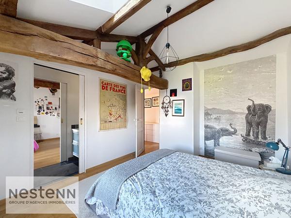 Charmante Maison de Corps de Ferme à Vendre à La Garnache !