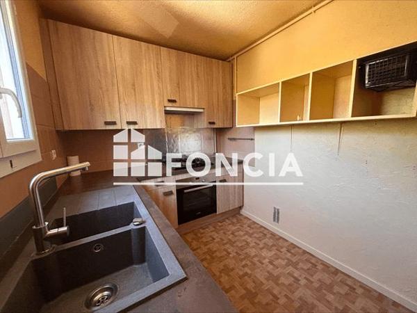 Location Appartement 4 pièces 64.3 m² - 886 AV DE MONTFERRAT Draguignan 83300